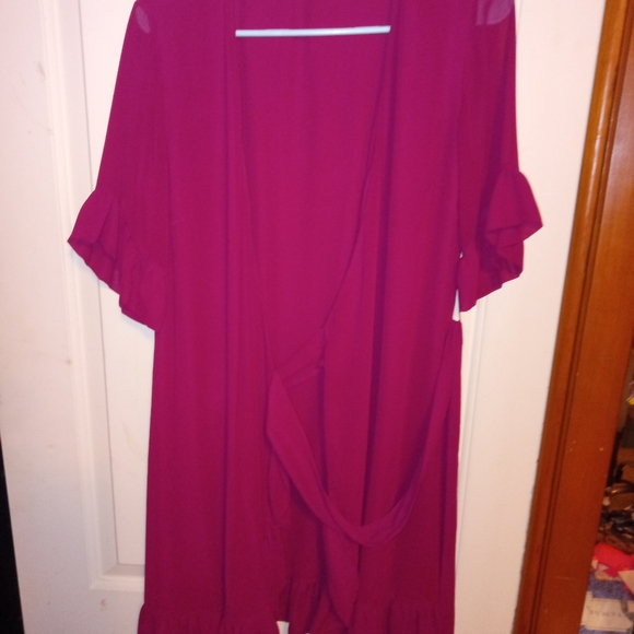 Gianni bini purple wrap around short sleeve Dress that ties, size Small - Picture 6 of 6